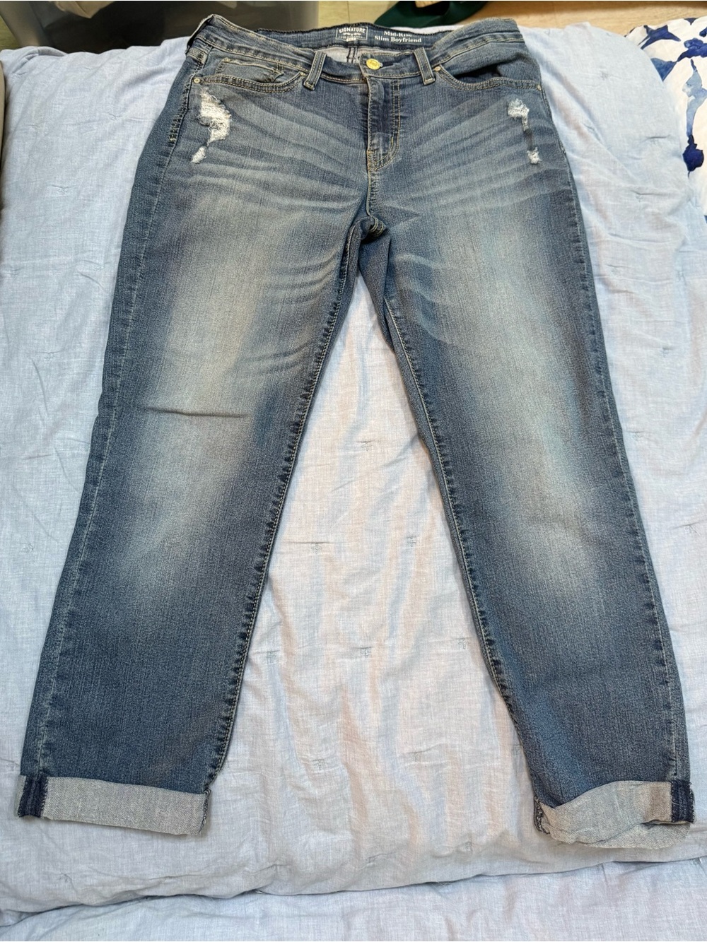 Signature by Levi Strauss & Co. Mid Rise Slim Boyfriend - Picture 2 of 13